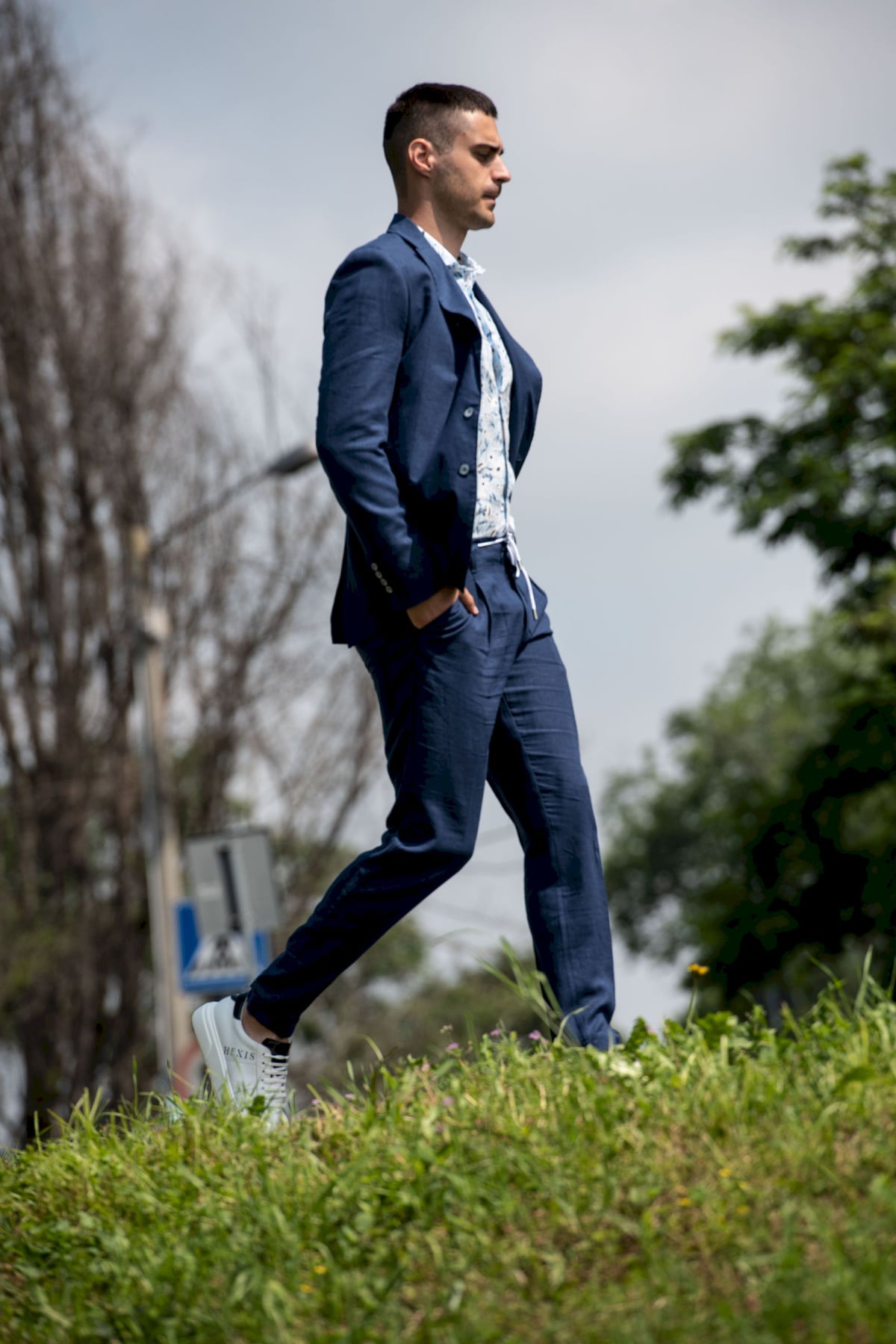 pantaloni uomo in lino blu