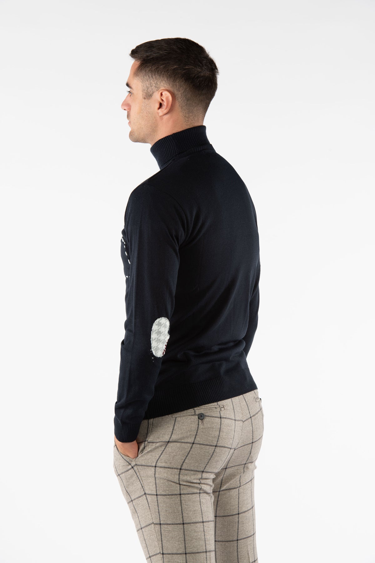 Phoenix Rolákový svetr s kapsou a nášivkami