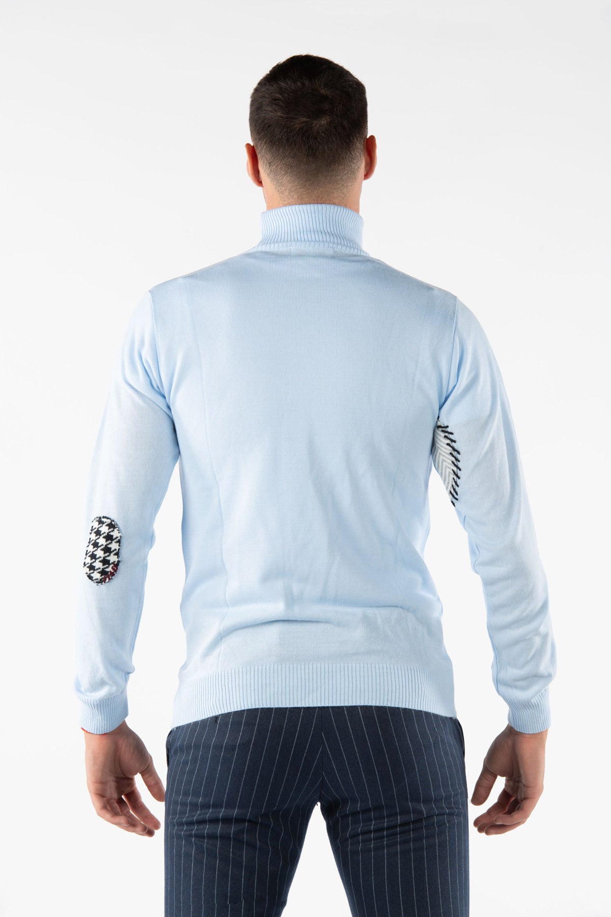 Phoenix Rolákový svetr s kapsou a nášivkami