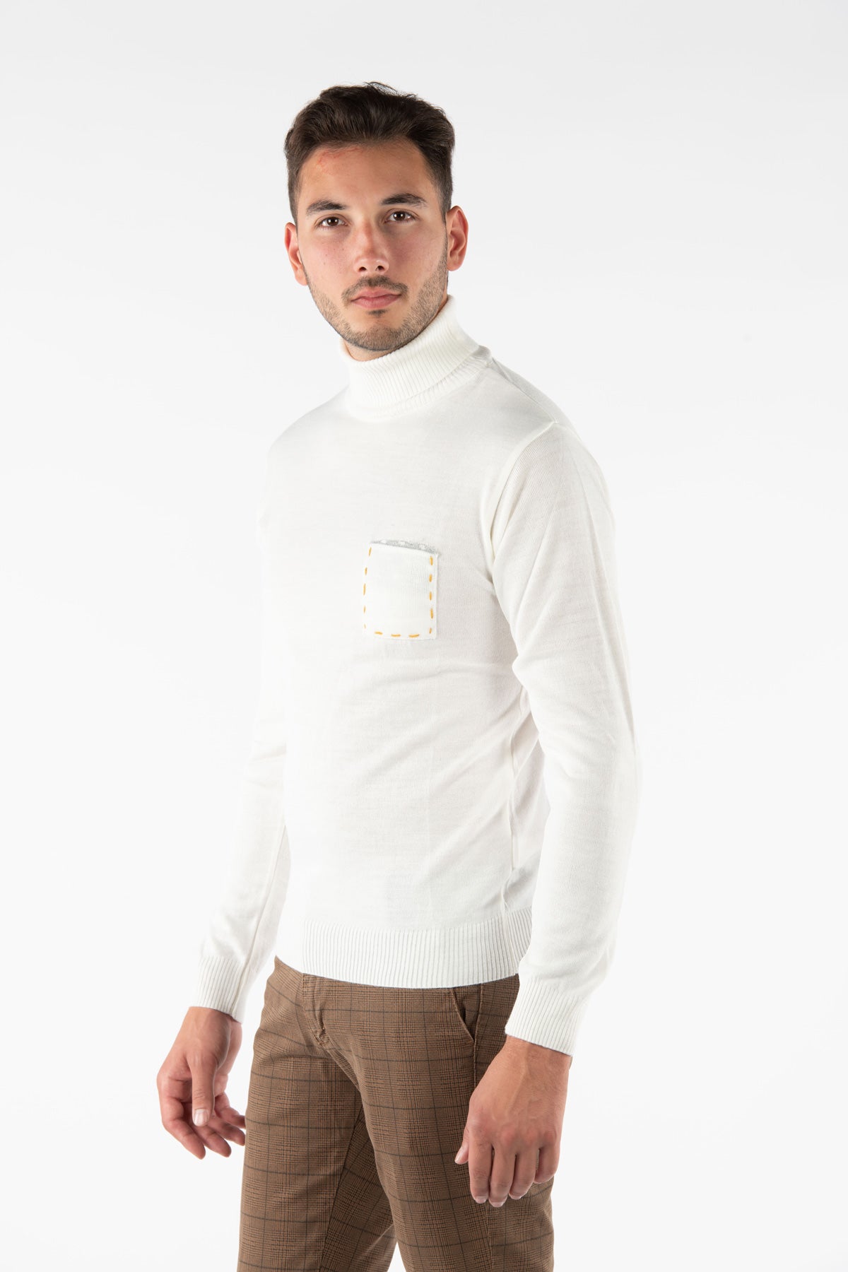 Phoenix Rolákový svetr s kapsou a nášivkami