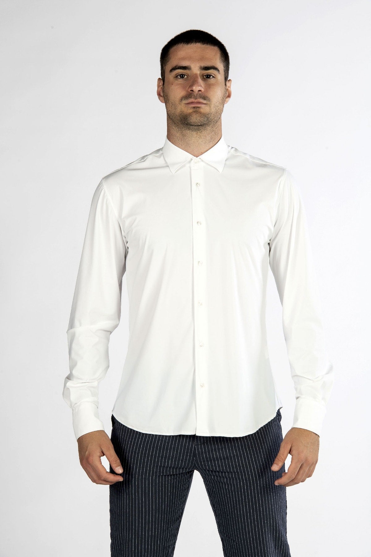 Camicia uomo in lino bianco front