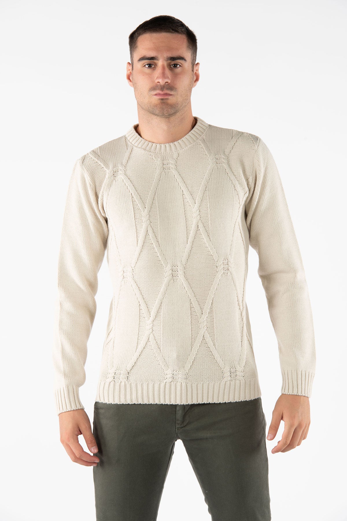 Turtle-Neck Sweater in a wool blend