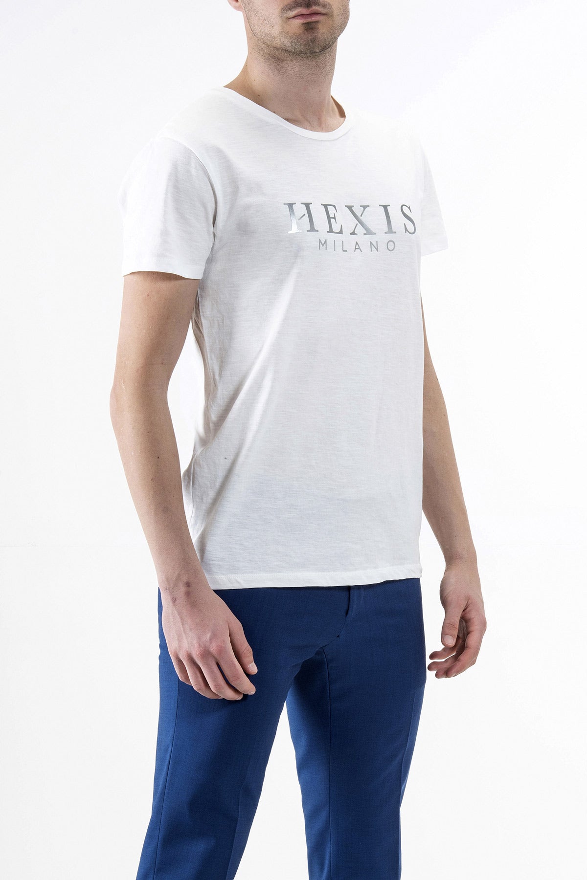 Trička v různých barvách s logem HEXIS MILANO